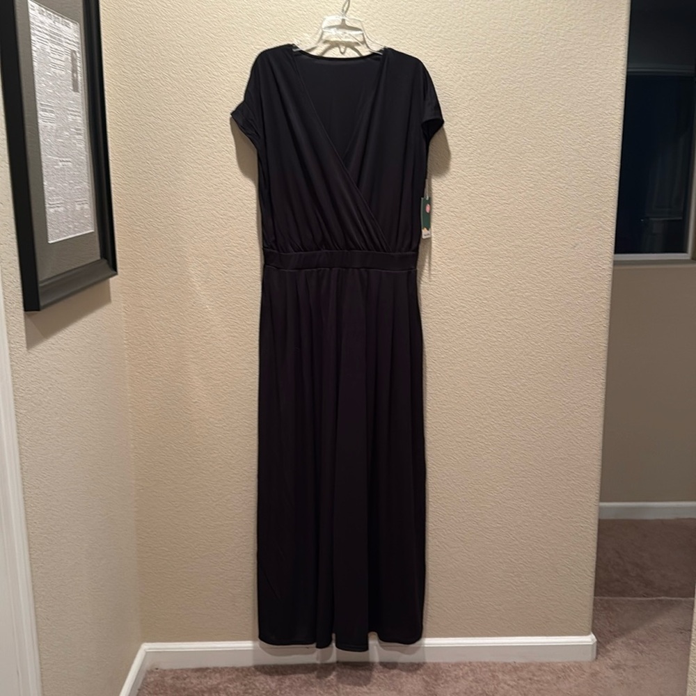 HALARA Black Ruched V-Neck Wide leg Jumpsuit